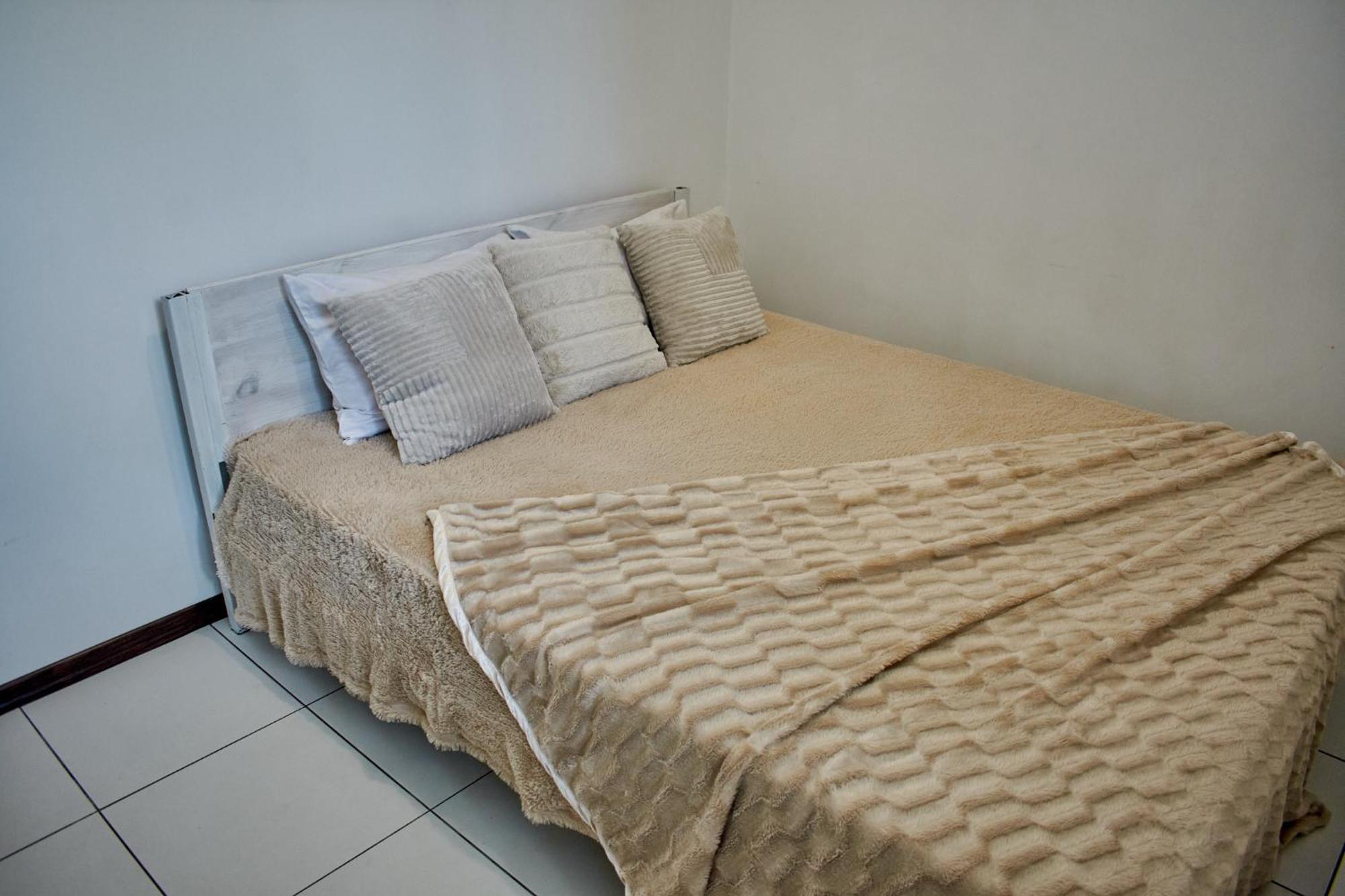 Vacation Home Lubov Kamianets Podilskyi Bagian luar foto