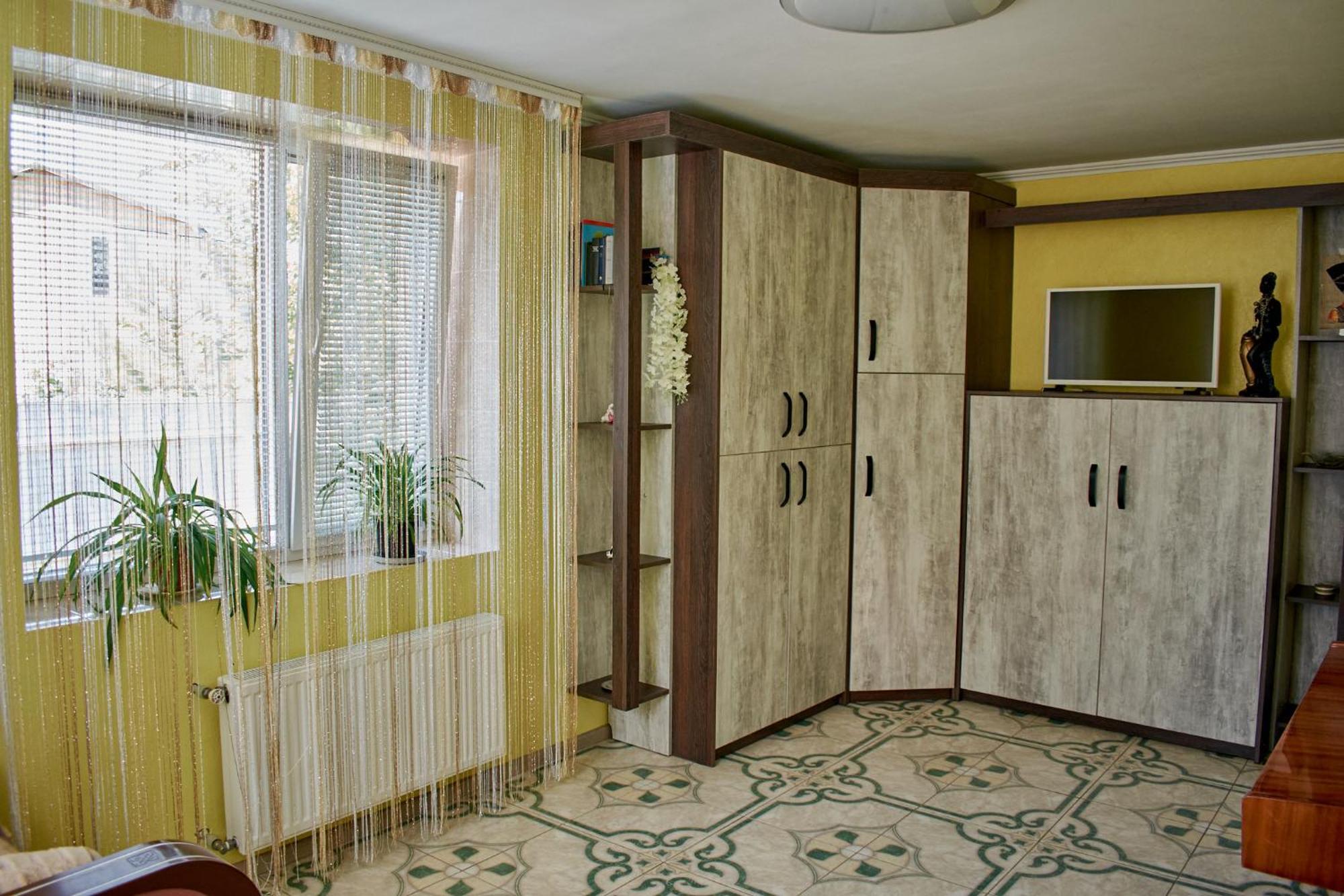 Vacation Home Lubov Kamianets Podilskyi Bagian luar foto