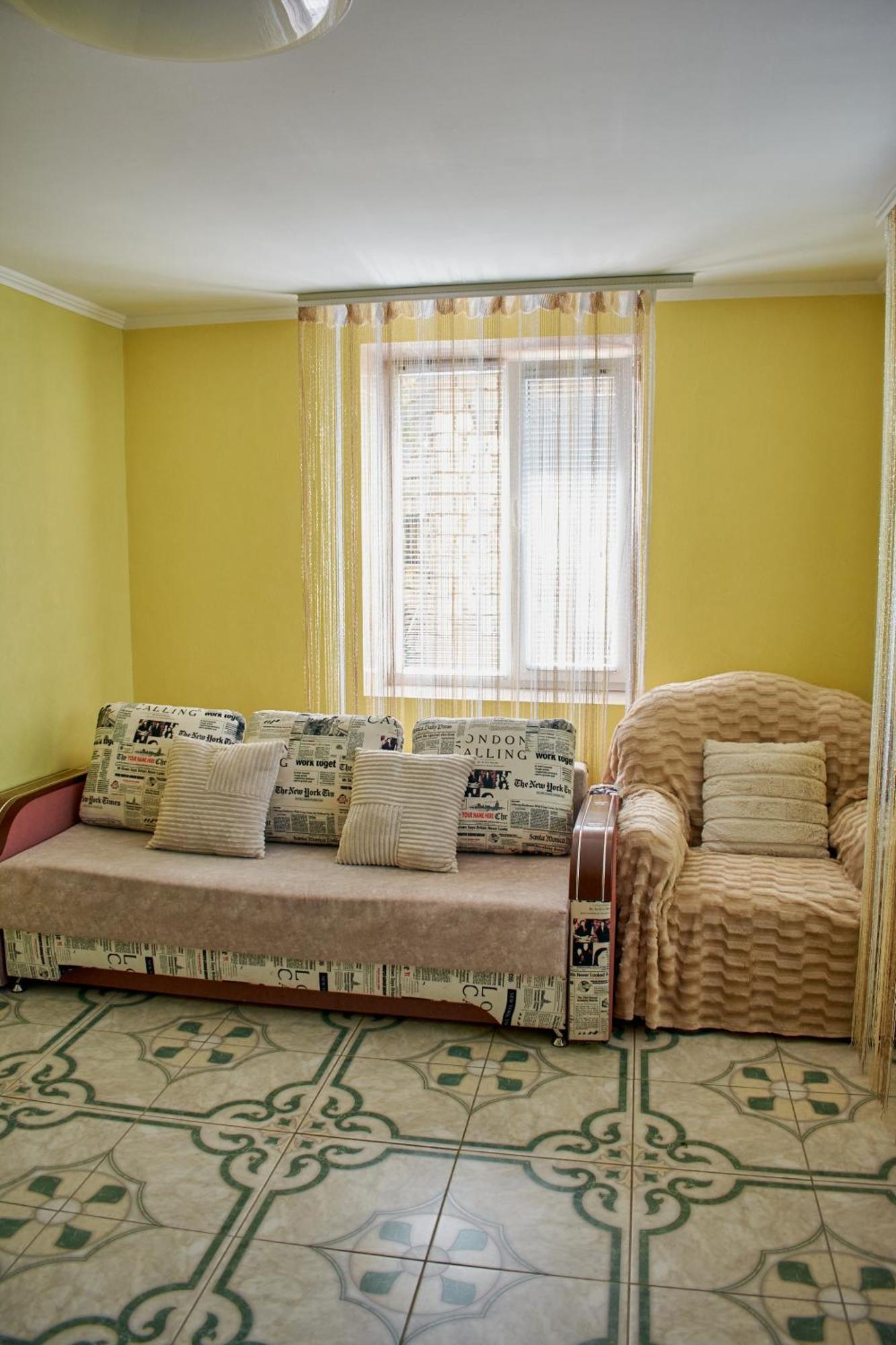 Vacation Home Lubov Kamianets Podilskyi Bagian luar foto