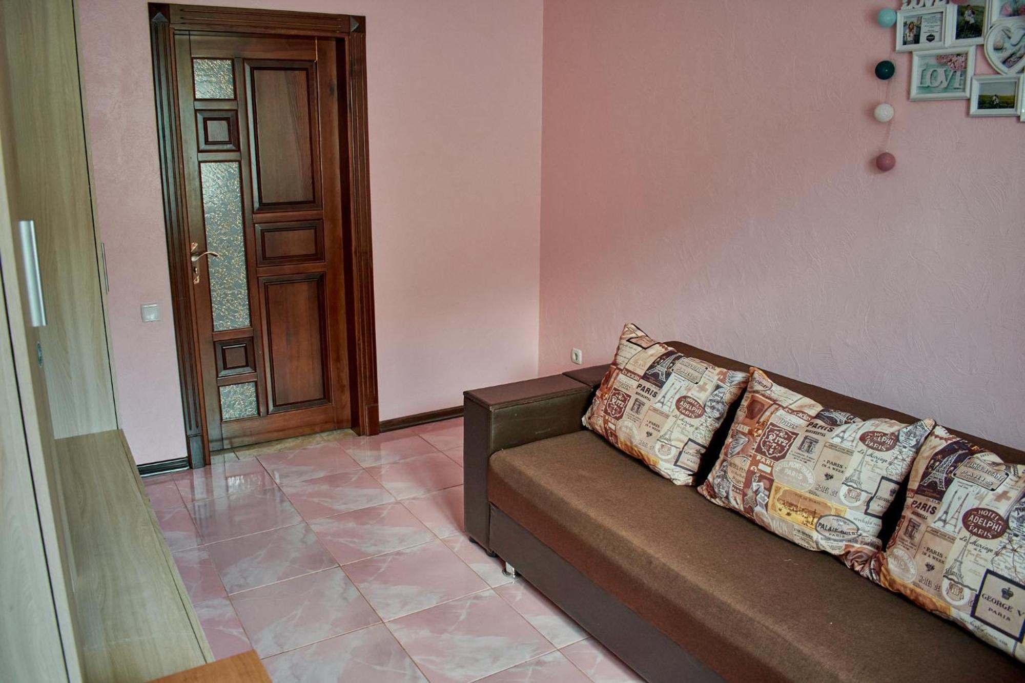 Vacation Home Lubov Kamianets Podilskyi Bagian luar foto