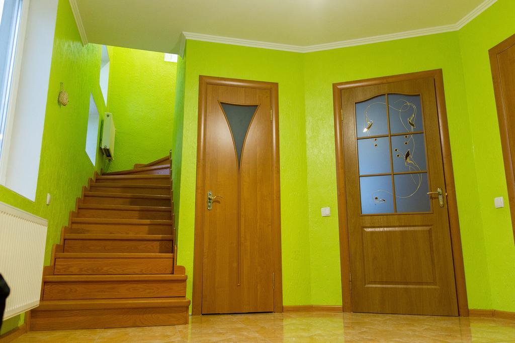 Vacation Home Lubov Kamianets Podilskyi Bagian luar foto