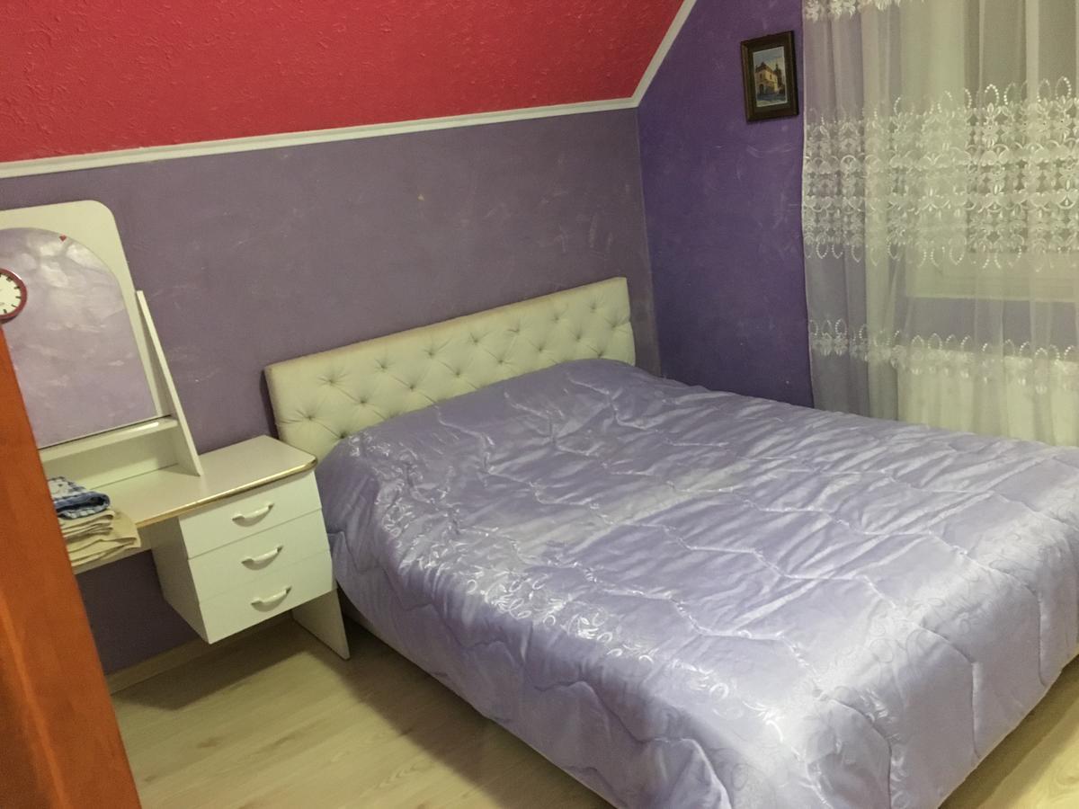 Vacation Home Lubov Kamianets Podilskyi Bagian luar foto